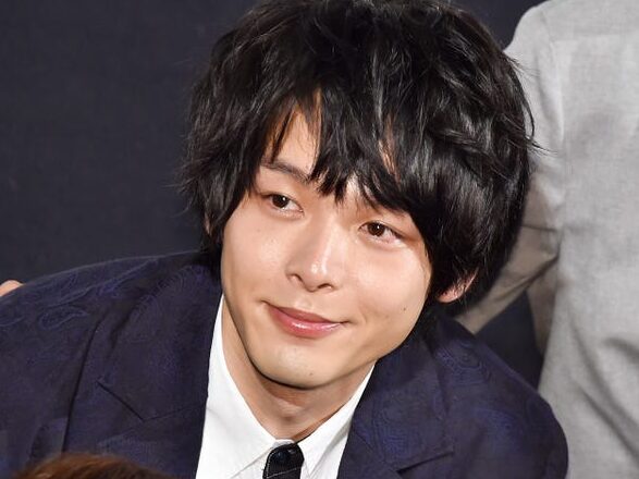 中村倫也